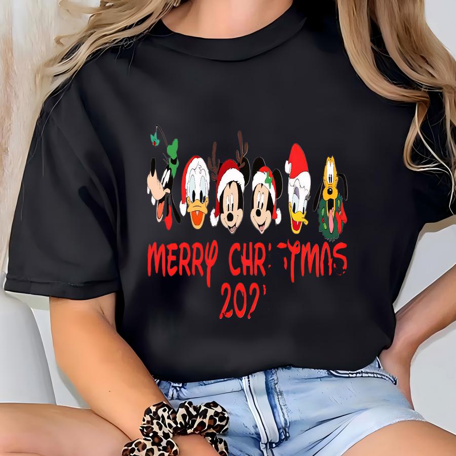 Merry Christmas 2025 Sweatshirt, Christmas Sweatshirt, Friends Merry Christmas Hoodie,christmas Land Holiday Sweatshirt T-shirt
