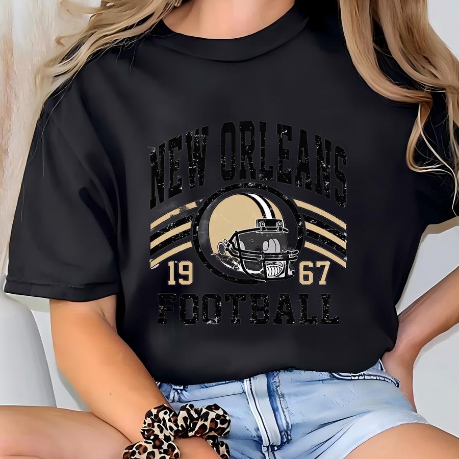 Vintage New Orleans Sweatshirt, New Orleans Football Sport Gift, Retro New Orleans Football Sweater, New Orleans Game Crewneck T-shirt