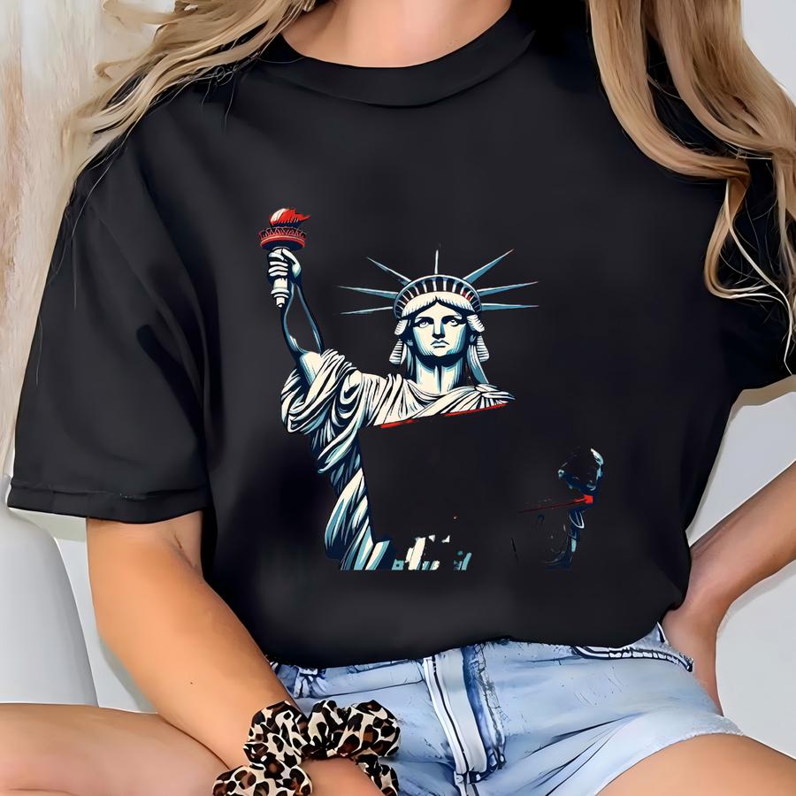 No Kings In America Sweatshirt, Patriotic Tshirt, Not My Hoodie, Political Protest Tee, Statue Of Liberty Gildan Shirt T-shirt