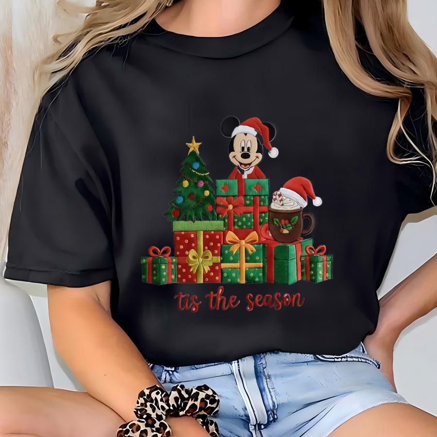 Santa And Friends Sweatshirt, Tis The Season Shirt, Land Vacation Family Matching Trip Shirt, World T-shirt