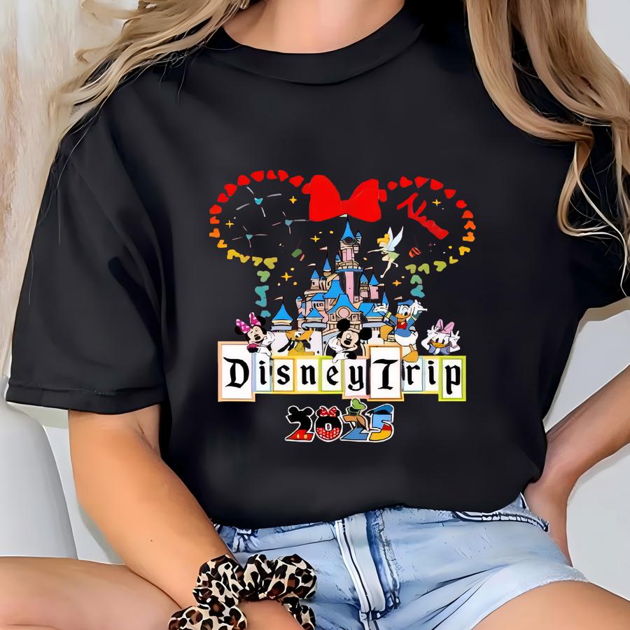 Custom Family Trip 2025 Shirt, Matching Vacation Tee, Personalized Christmas Family Tee, Land Group Shirt T-shirt