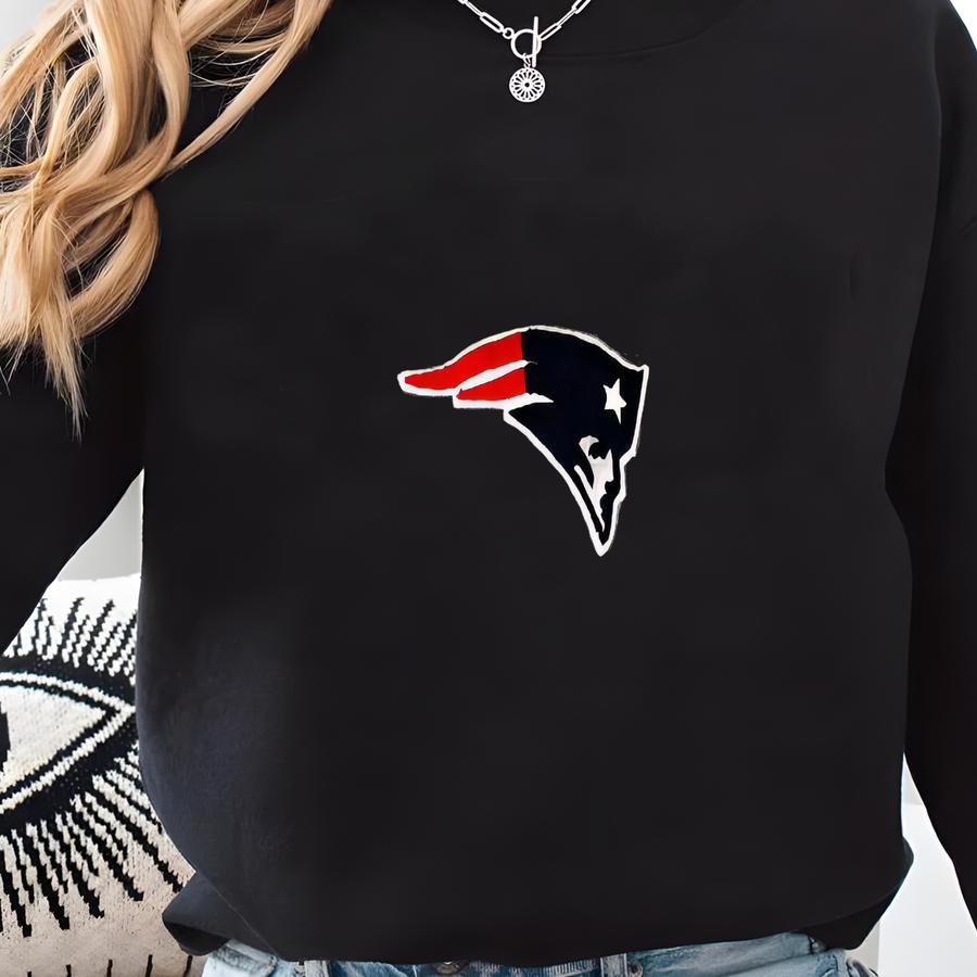 New England Patriots Mens L Tommy Bahama Bungalow Sweatshirt Sweater Gray  Sweatshirt