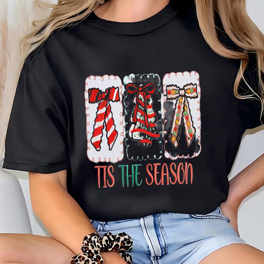 Tis The Season Sweatshirt: Festive Christmas Bow And Tree Holiday Sweatshirt T-shirt