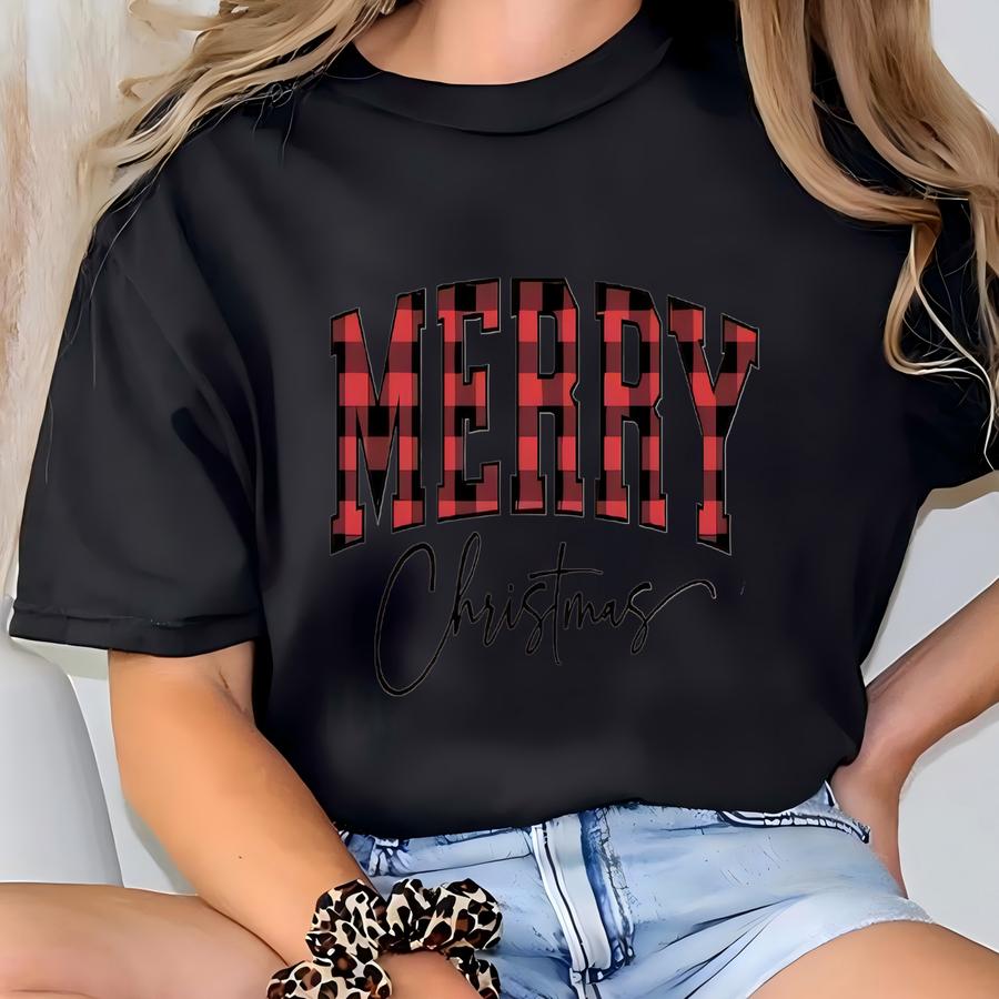 Merry Christmas Sweatshirt, Buffalo Plaid Sweater, Christmas Family Crewneck, Xmas Gift Idea, Woman Xmas Shirt, Cute Winter Holiday Sweater T-shirt