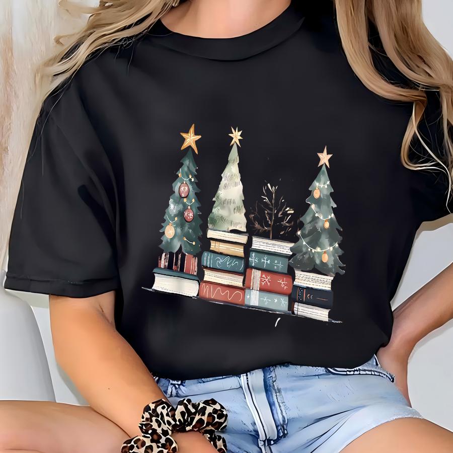 ®seasons Readings Book Tree Sweatshirt, Christmas Book Lover Hoodie, Cozy Literary Holiday Tee Gift, Winter Reading Hoodie T-shirt