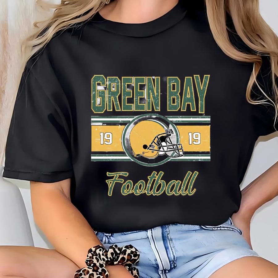 Retro Green Bay Football Sweater, Green Bay Football Vintage Sport Crewneck, Green Bay Sweatshirt, Green Bay Football Game Gift T-shirt