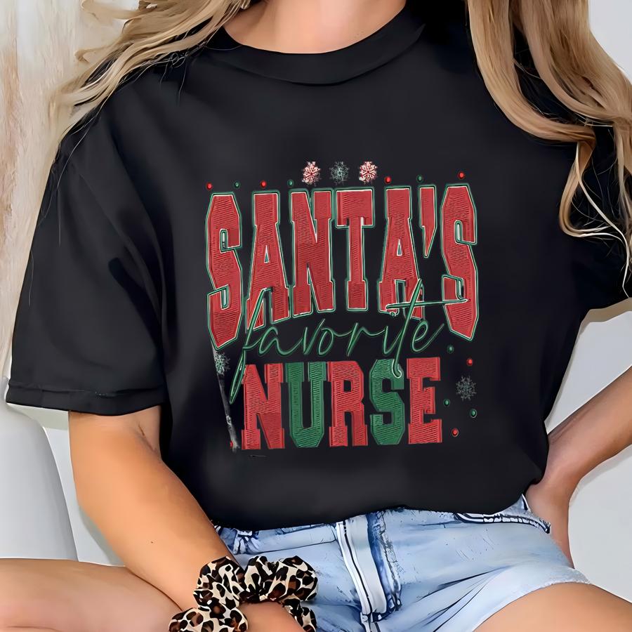 Santa’s Favorite Nurse Sweatshirt: Christmas Nurse Sweatshirt T-shirt