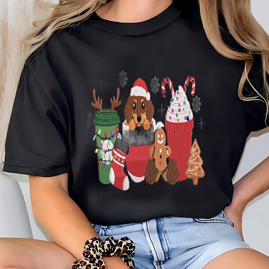 Christmas Dachshund Sweatshirt: Dog Owner Christmas Gift | Gingerbread Sweatshirt | Dog Mom Sweater T-shirt
