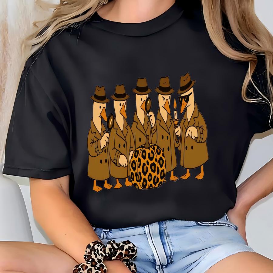 The Case Of The Missing Pie Sweatshirt, Goose Detective Hoodie, Funny Thanksgiving Shirt,missing Pie Tshirt,holiday Mystery Thanksgiving Tee T-shirt