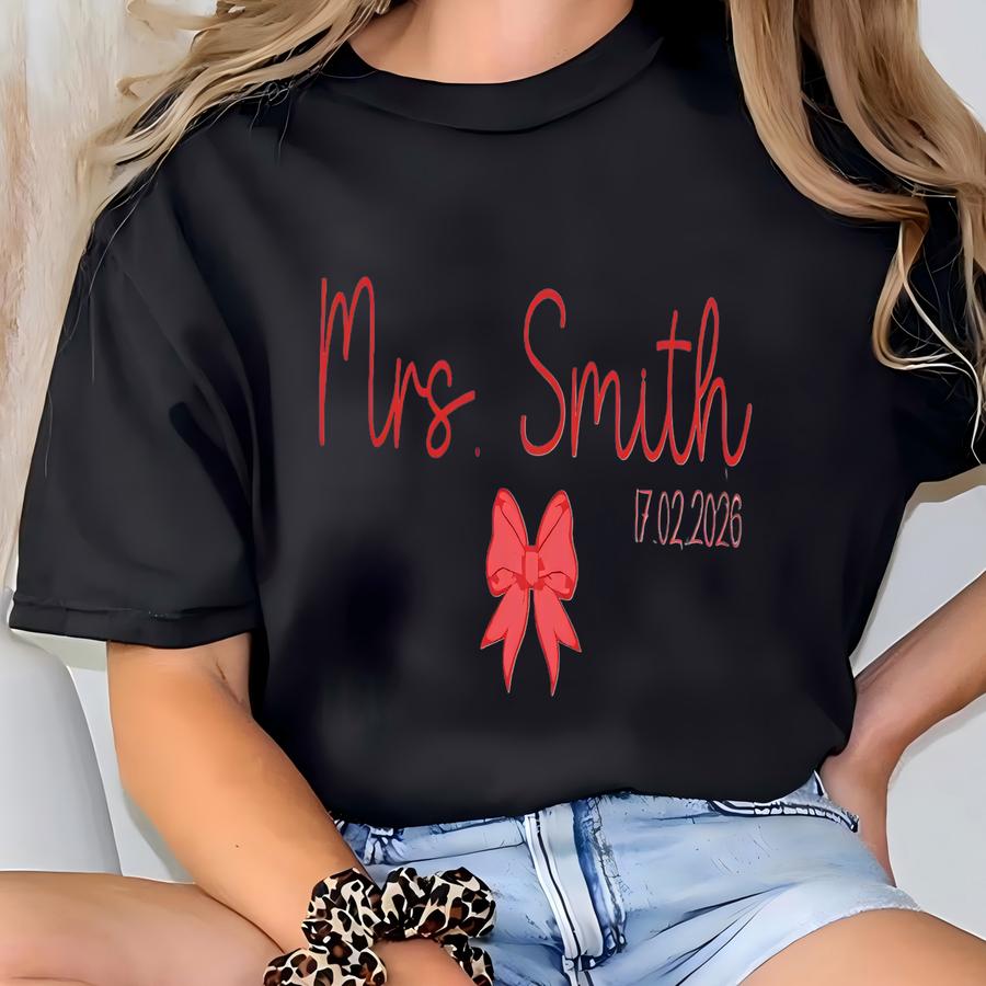 Personalized Future Mrs Shirt, Custom Bridal Tee, Wedding Gift For Her, Bride To Be Hoodie, Ss0431 T-shirt