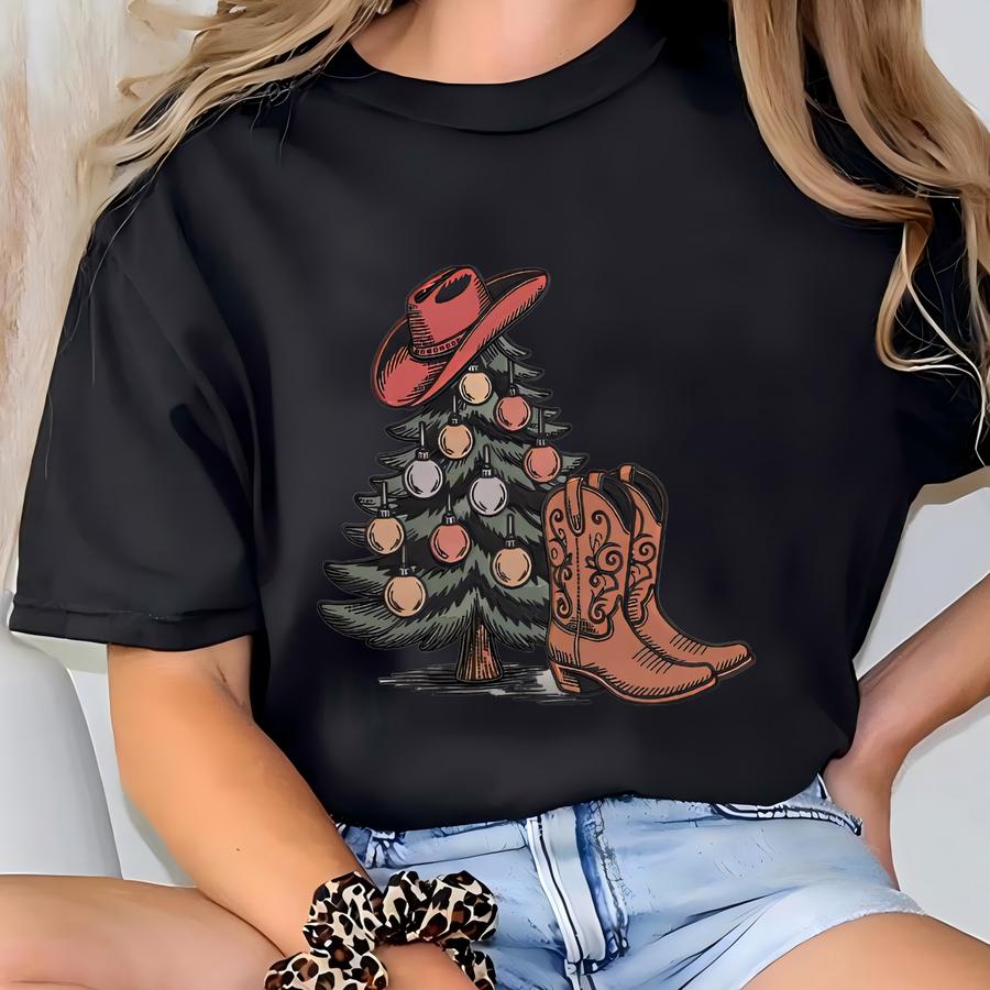 Cowboy Christmas Tree Sweatshirt: Western Boots Christmas Tree Sweatshirt T-shirt