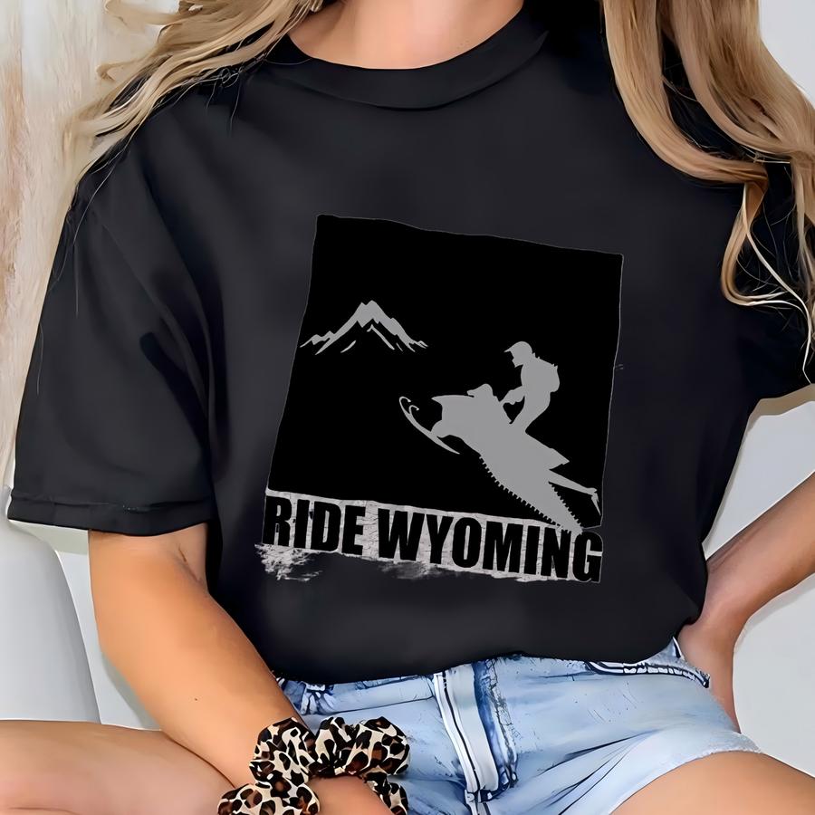 Ride Wyoming Snowmobile Hoodie: Winter Sports Gift T-shirt