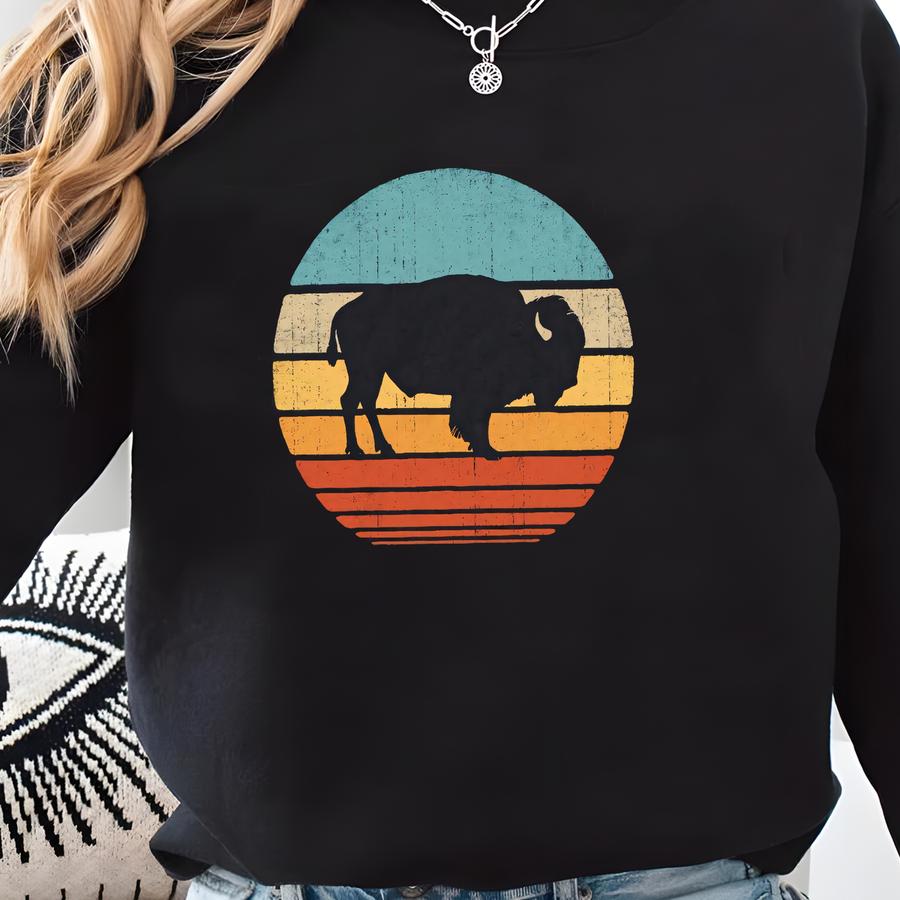 Bison Sunset Shirt / Bison Shirt / Bisons Gifts / Buffalo Lover / Retro Vintage / Animal Lovers / Wildlife Mammal / Tank Top Hoodie Sweatshirt