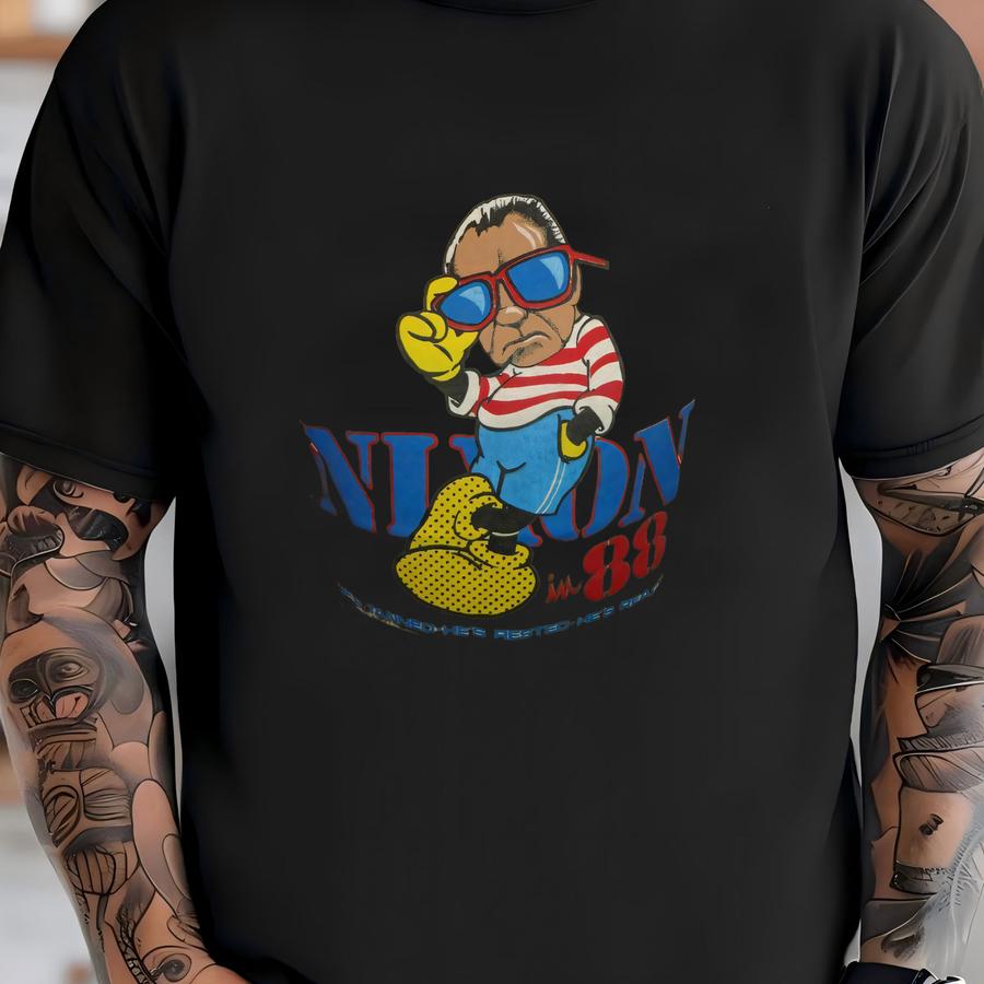 Vtg 1988 Richard Nixon Tan Ready Republican Political Cartoon Tshirt Rare Size M T-shirt