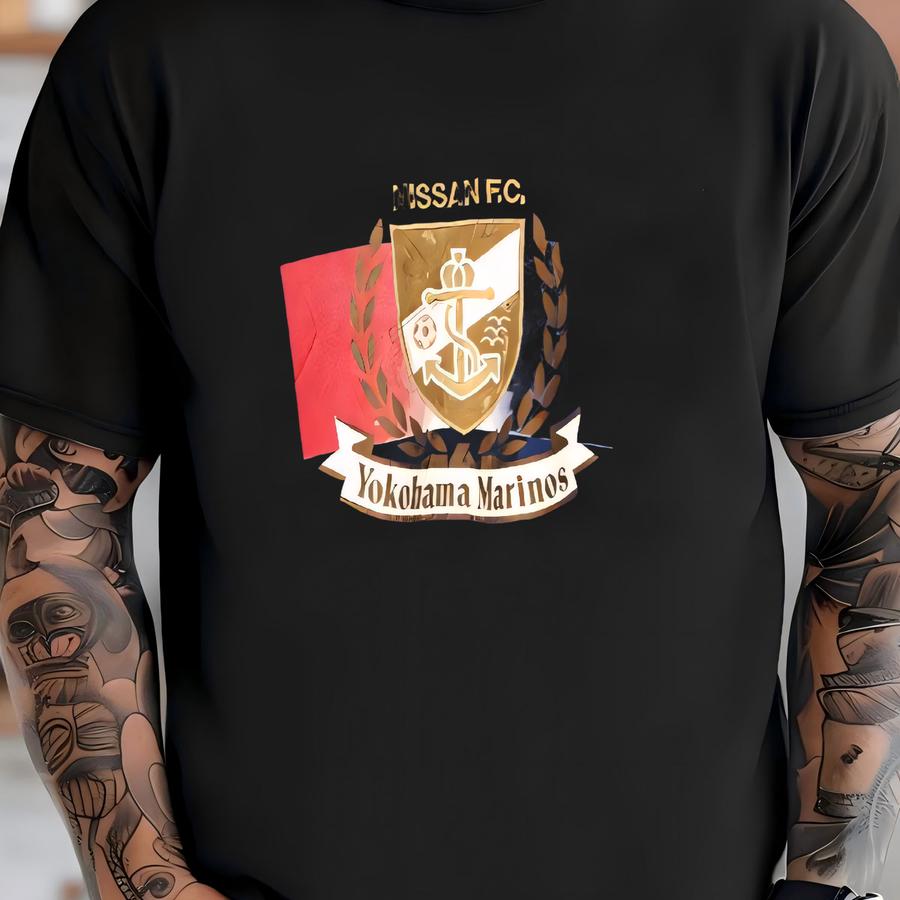 Rare!! Vintage Yokohama Marinos Spellout Y Pullover Jumper Sweatshirt Japan Professional Football League Nissan Fc T-shirt