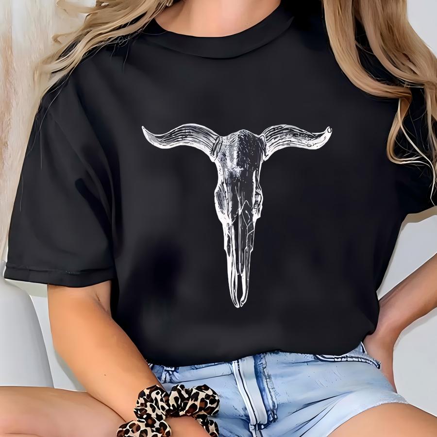 Desert Skull Muscle Tank - Workout Tank For Women - Workout Shirt - Cute Gym Shirt - Gym Tank - Workout Shirt - Hiking Shirt - Hiking Tank T-shirt