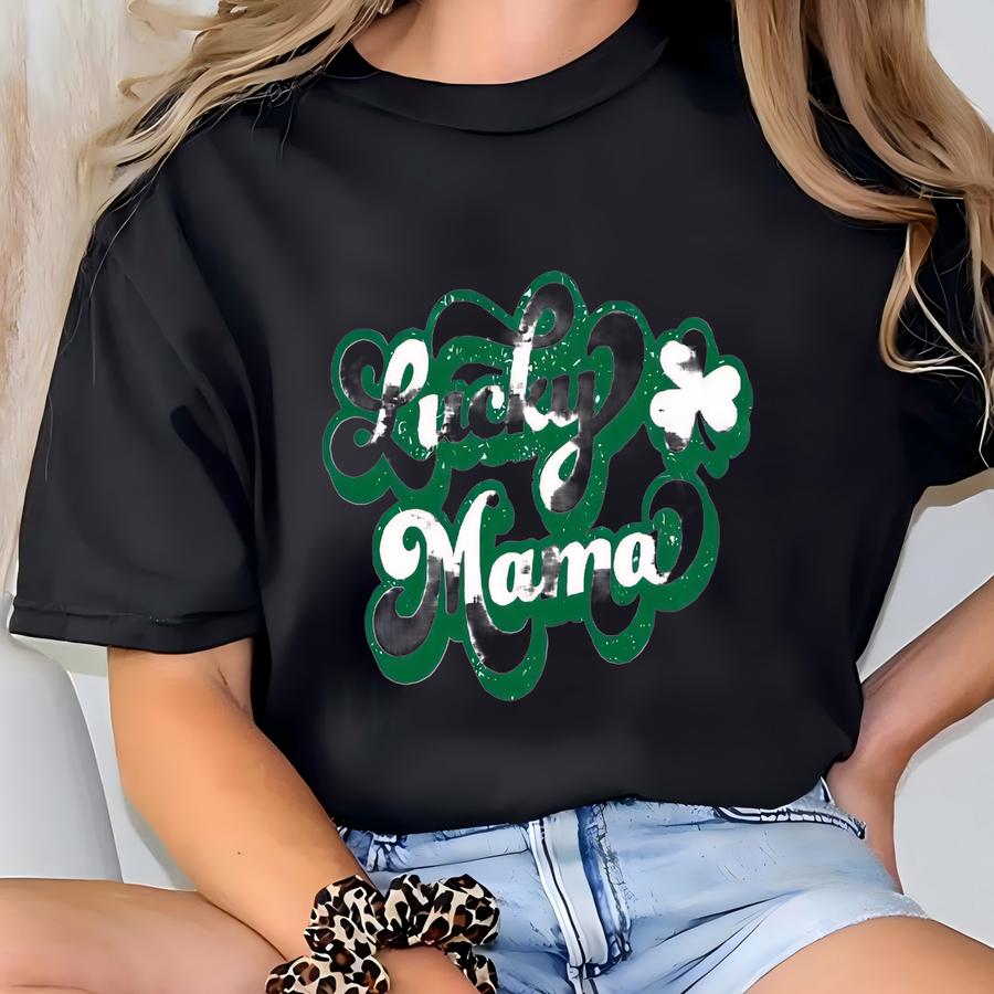 St Patricks Day Sweatshirt Women, Lucky Mama Shirt, Long Sve St Patricks Day Shirt, Shenanigans Shamrock Sweater, Clover Sweatshirt, Gift T-shirt